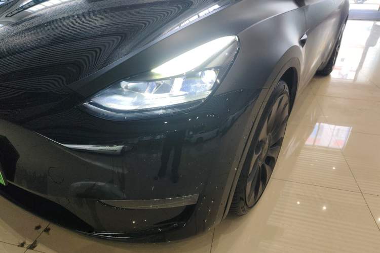 Used Tesla Model Y 2022 Performance High-Performance All-Wheel-Drive Version
