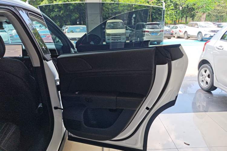 Used XPeng G6 2023 580 Long-Range Pro
