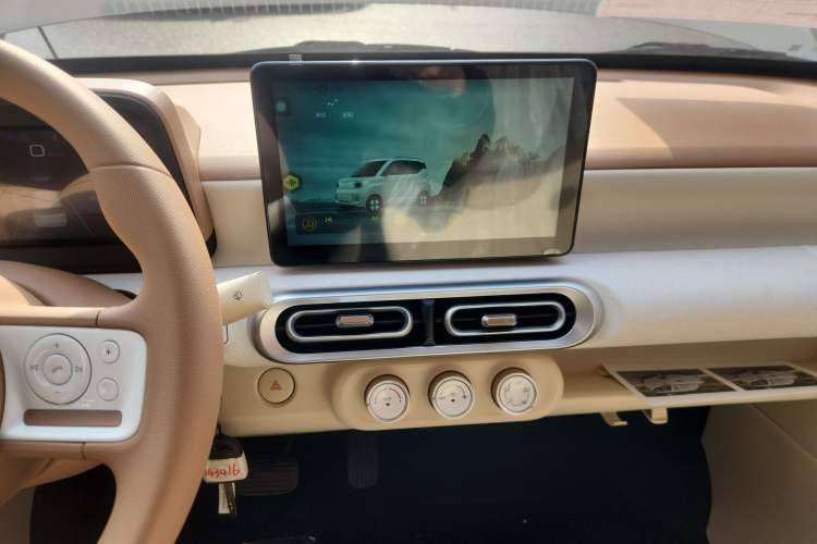 Used Wuling Hongguang MINIEV 2024 3rd Generation 215km Youth Edition