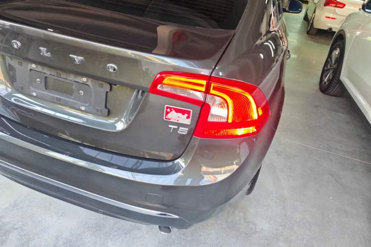 Used Volvo S60 2019 S60L T5 Smart Range Edition