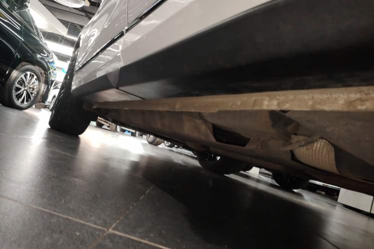 Used Ford Edge 2020 EcoBoost 245 Two-Wheel Drive Titanium 7-Seater
