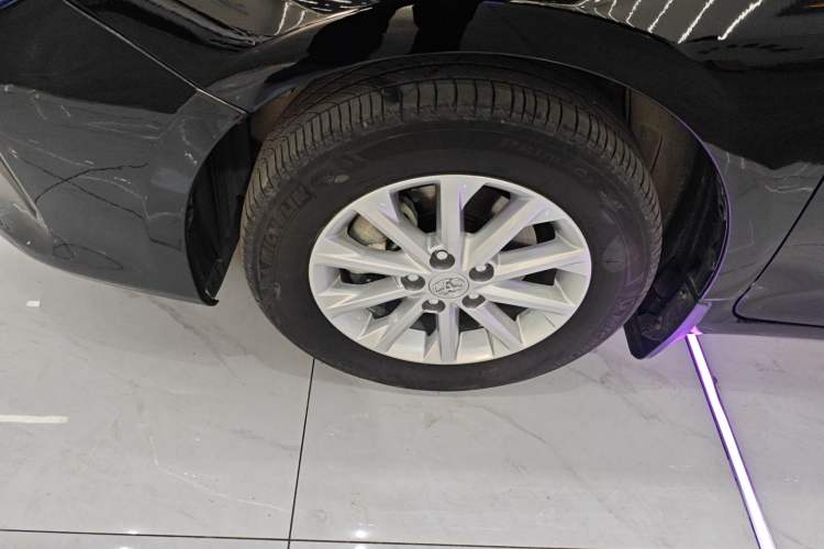 Used Toyota Camry 2015 2.0G Premier Edition