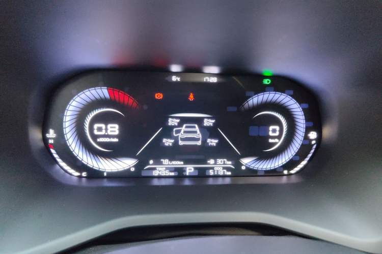 Used Geely Auto Emgrand 2022 4th Generation 1.5L CVT Luxury Model