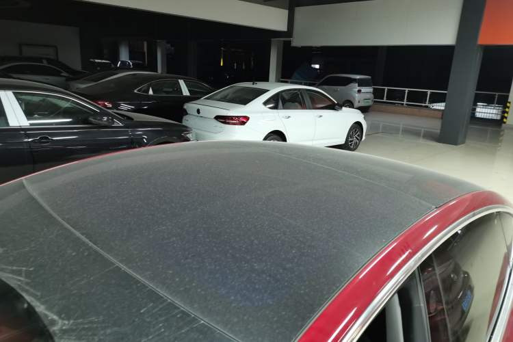 Used Tesla Model 3 2019 Long-Range All-Wheel-Drive Version
