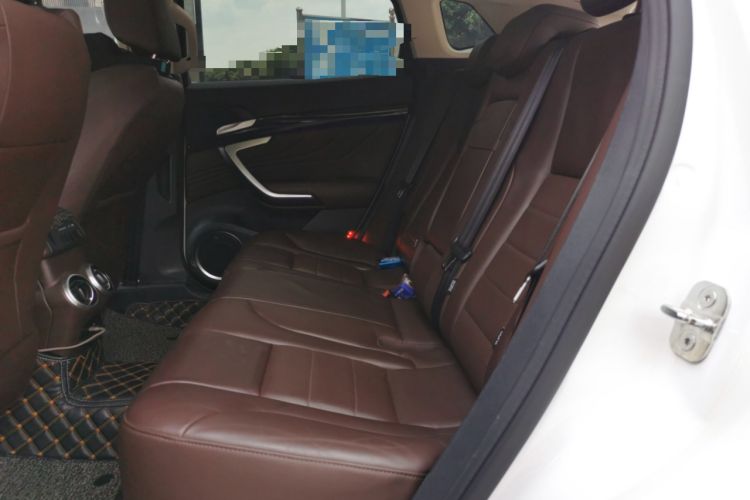 Used Wey VV7 2017 2.0T Flagship Edition
