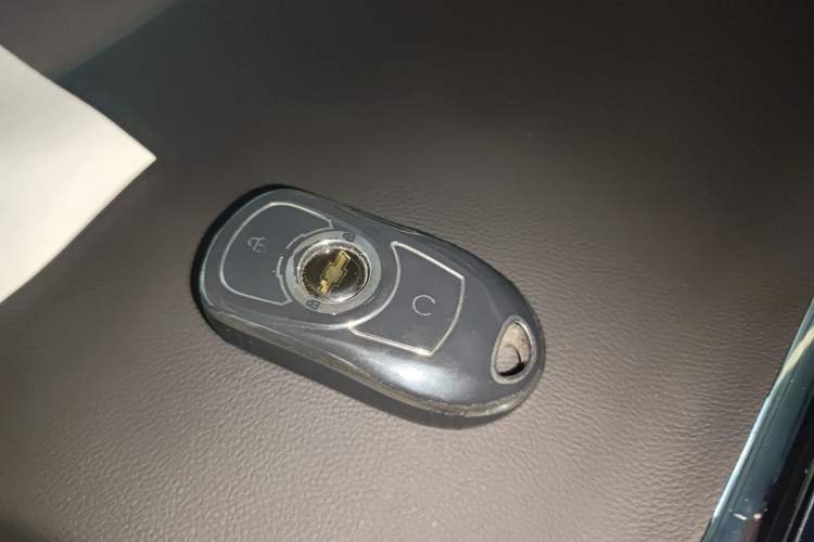 Used Chevrolet Monza 2020 Light Hybrid RS 330T Automatic Thrill Edition
