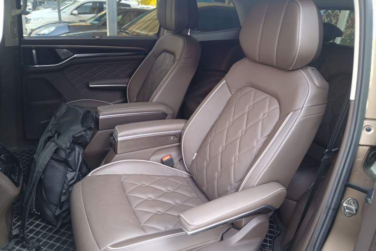 Used Volkswagen Viloran 2020 380TSI Prestige Edition
