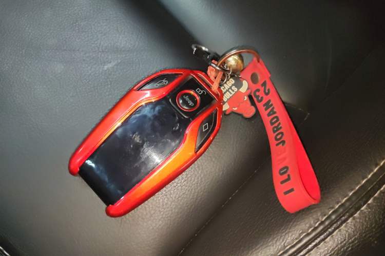 Used  Wrangler 2019 2.0T Sahara Four-Door Version China VI Emission Standard
