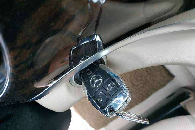 Used Mercedes-Benz V-Class 2016 V 260 L Prestige Extended Edition