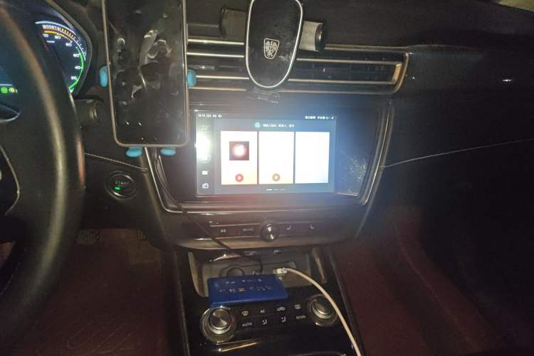 Used Roewe Ei5 2018 Internet Flagship Edition
