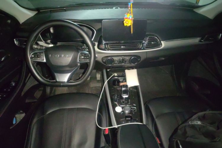 Used  Lingyun 2019 1.6T Two-Wheel Drive Diamond Edition
