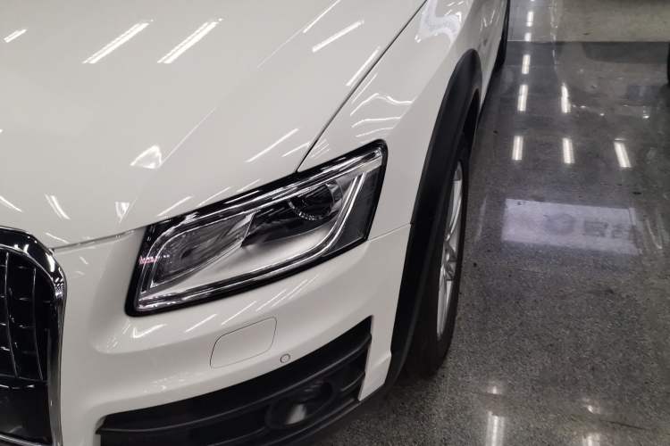 Used Audi Q5 2017 Plus 40 TFSI Technology Model
