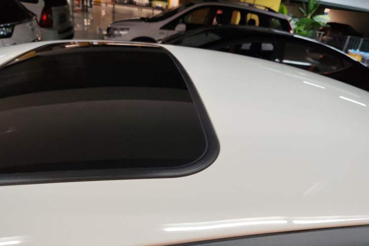 Used Ford Focus 2018 Sedan Classic 1.6L Automatic Trendy SmartDrive Edition
