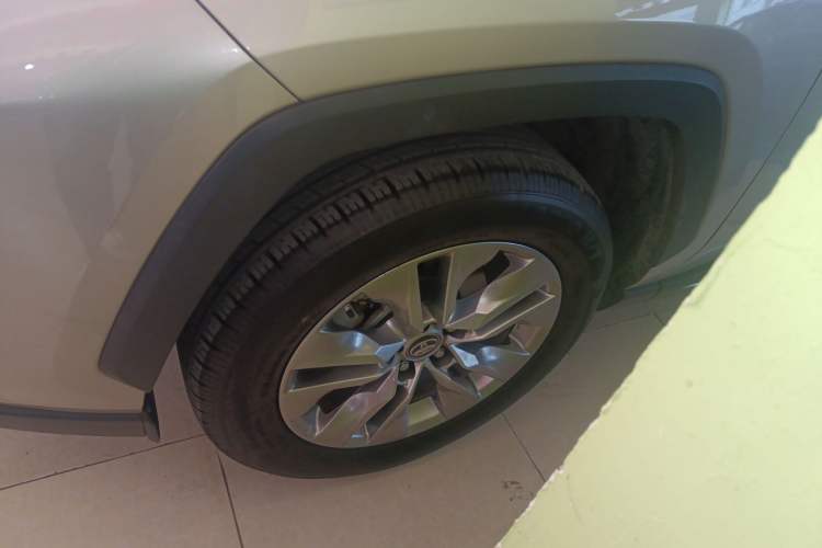 Used Toyota Wildlander 2021 2.0L CVT 4x4 Luxury Edition
