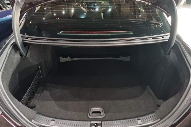 Used Mercedes-Benz E-Class 2021 Facelift E 260 L Sport Edition
