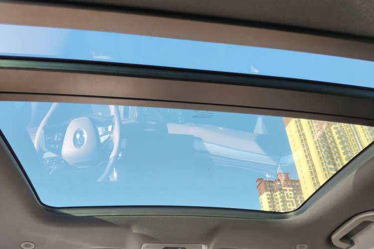 Used BYD Han 2024 EV Glory Edition 605KM Front-Wheel-Drive Premium Model