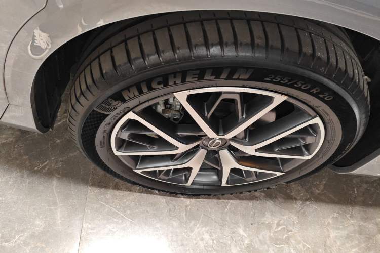 Used GAC Trumpchi GS8 2022 Double-Energy Series 2.0TM Two-Wheel Drive Prestige Edition (6 Seats)
