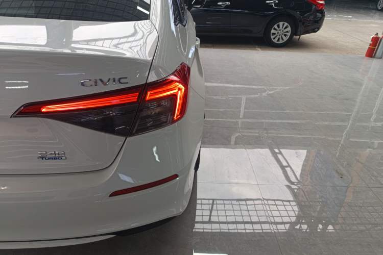 Used Honda Civic 2022 240TURBO CVT Dynamic Edition