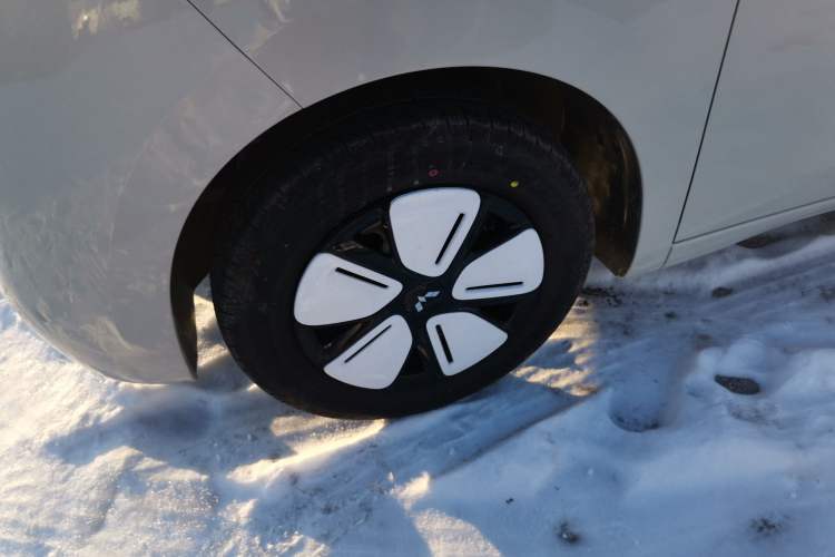 Used Wuling Hongguang MINIEV 2025 Four-Door Version Advanced Edition
