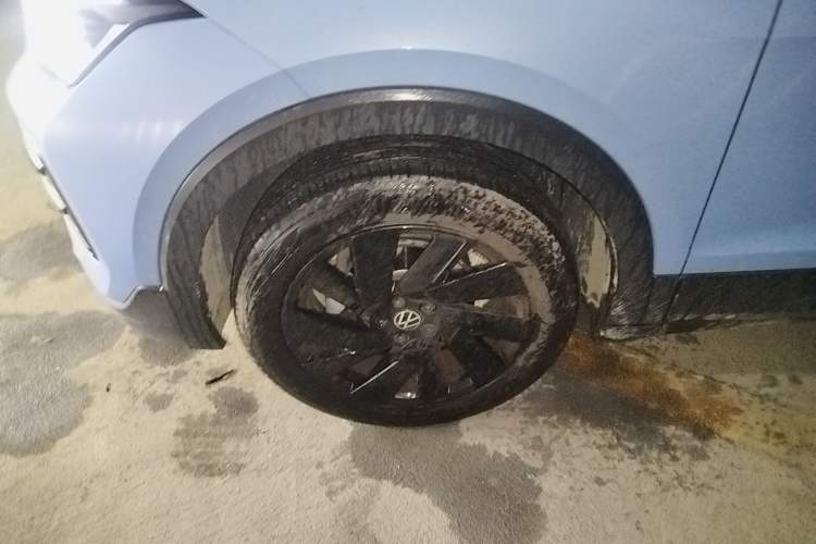 Used Volkswagen Tharu 2025 NewRui 300TSI Prestige Edition
