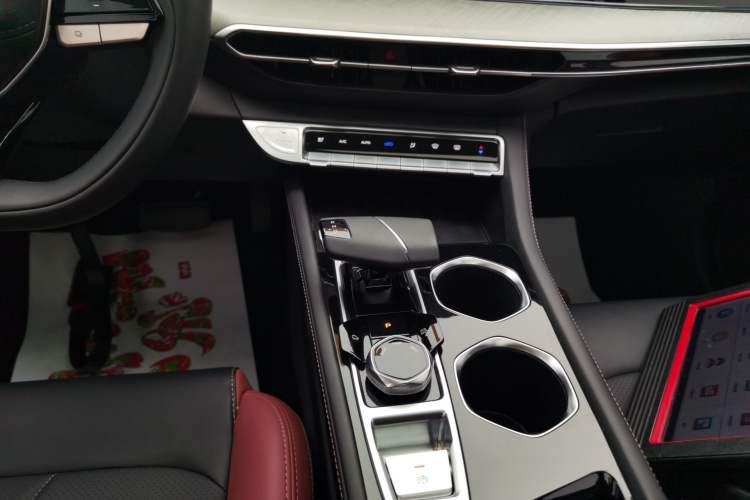 Used Changan Eado 2024 PLUS Blue Whale NE 1.4T GDI DCT High-Energy Edition