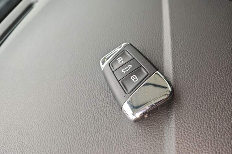 Used Volkswagen Passat 2023 Facelift 330TSI Luxury Edition