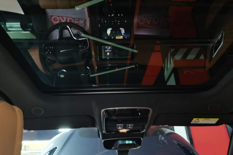 Used Land Rover Range Rover Velar 2023 250 PS Ebony Black Limited Edition