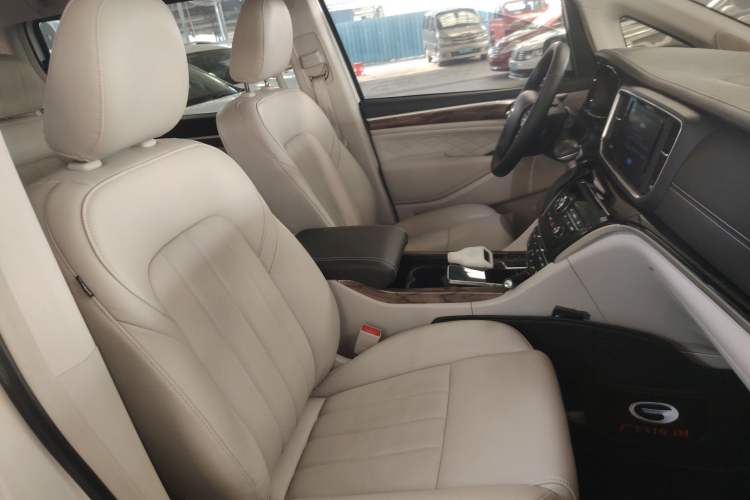 Used GAC Trumpchi M8 2018 320T Luxury Edition
