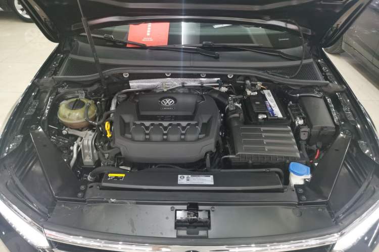 Used Volkswagen Magotan 2019 330TSI DSG Luxury Version China VI Standard