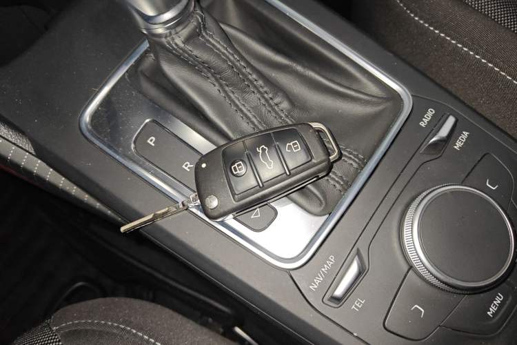 Used Audi Q2L 2018 35 TFSI Launch Exclusive Edition China VI
