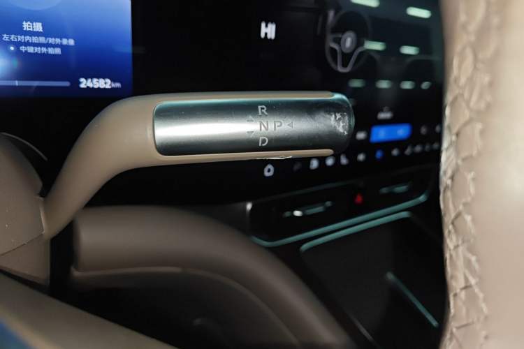 Used Hima AITO M9 2024 Range-Extended Ultra Version 42 kWh 6-Seater Model
