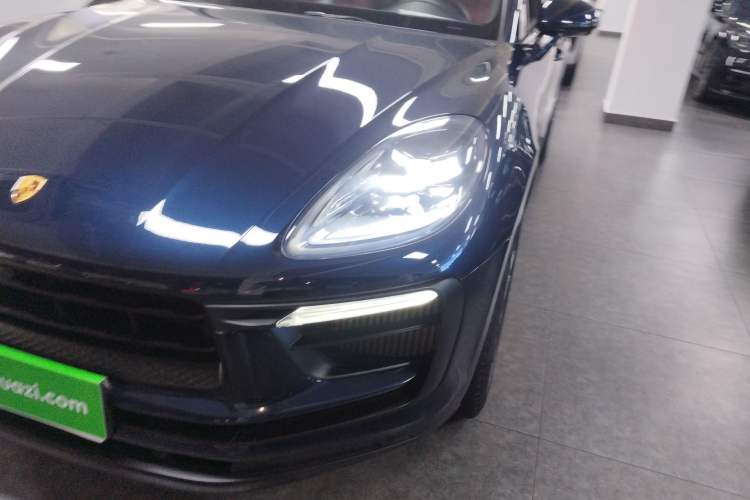 Used Porsche Macan 2022 Macan S 2.9T
