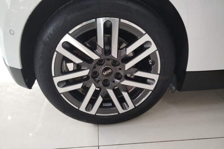 Used  Electric MINI COOPER 2024 456km COOPER E Classic Edition
