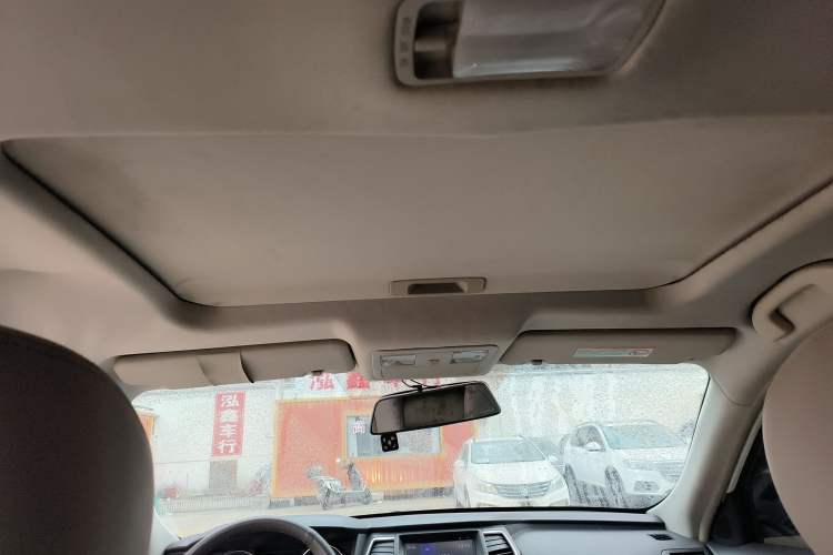 Used Dongfeng Aeolus A60 2016 1.6L DCT Luxury Version