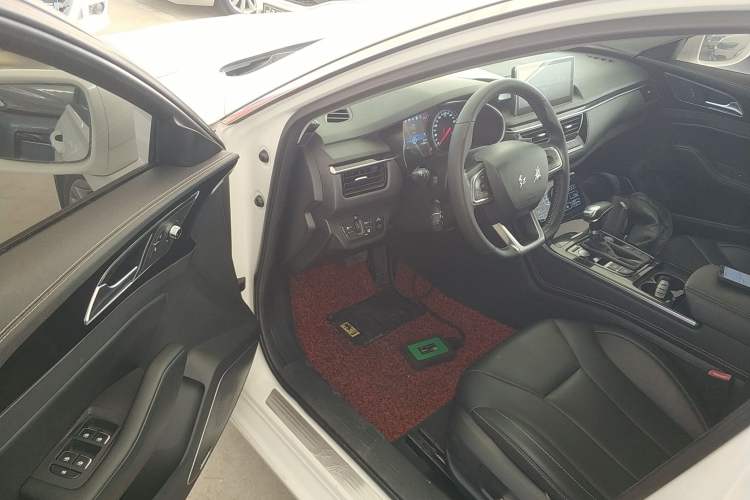 Used Hongqi H5 2019 30TD Smart Connect Dynamic Edition
