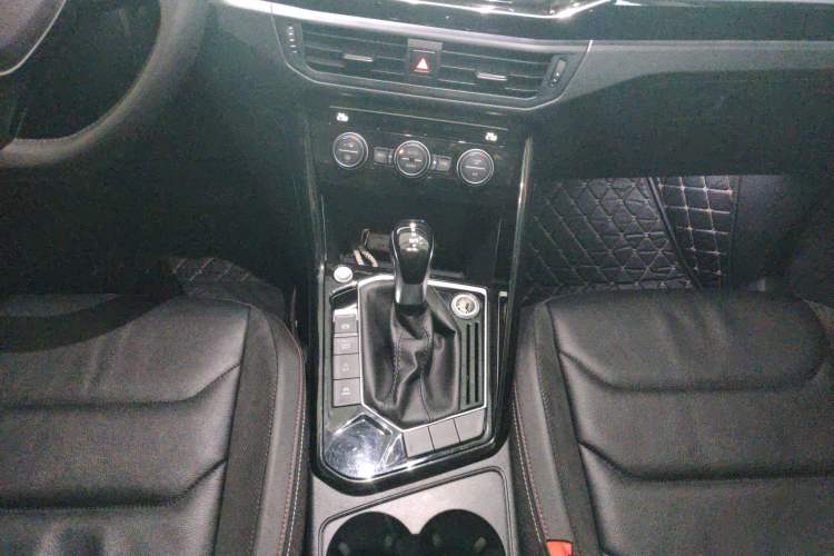 Used Volkswagen Tayron 2019 Teramont Edition 280TSI Two-Wheel Drive Luxury Model China VI Standard