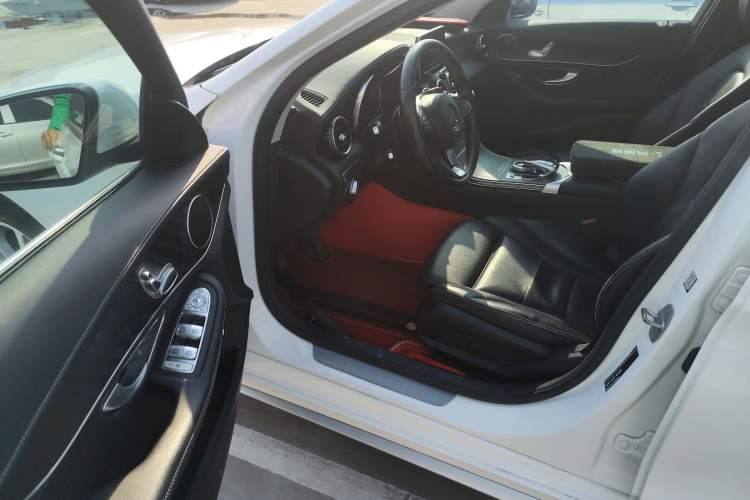 Used Mercedes-Benz C-Class 2018 C 180 L Fashion Edition Sport Version
