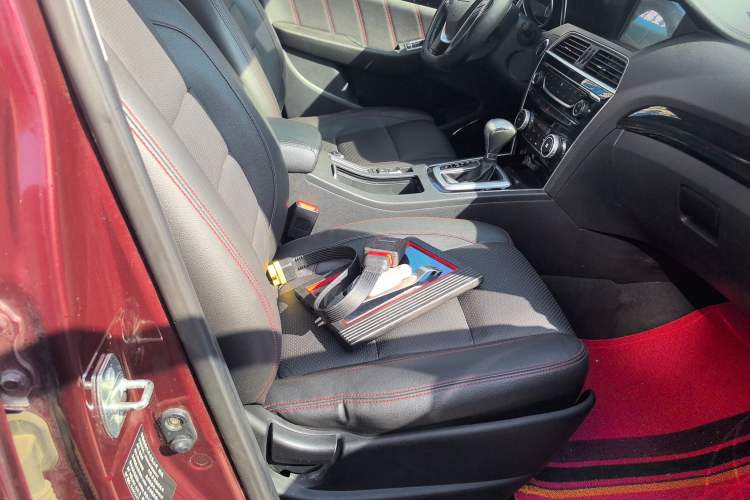 Used Leopaard CS10 2017 1.5T CVT Luxury Model
