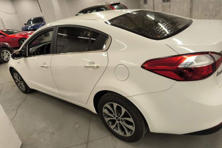 Used Kia K3 2016 1.6L Automatic GL
