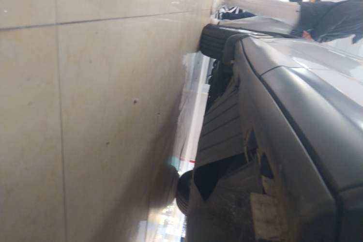 Used Honda CR-V 2015 2.4L two-wheel drive luxury version
