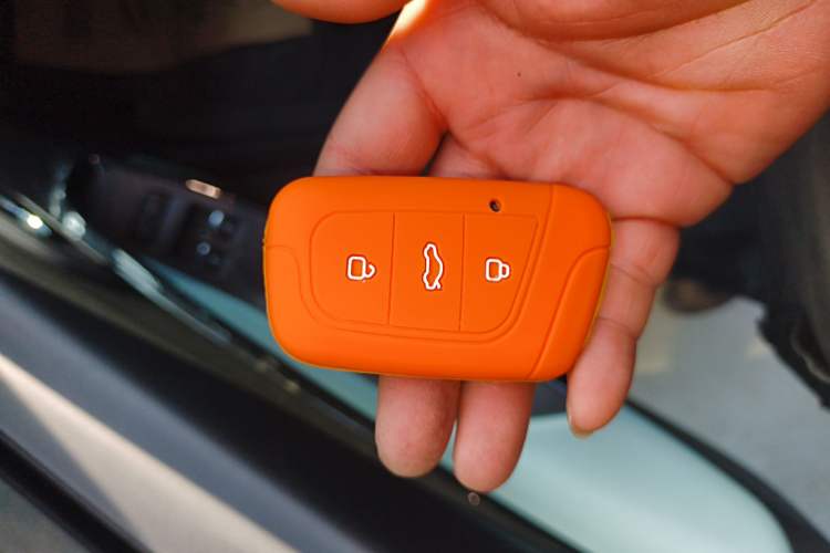 Used Chery Little Ant 2022 Sweet Pink Edition Half-Sugar Version Lithium Iron Phosphate 30 kW 301 km