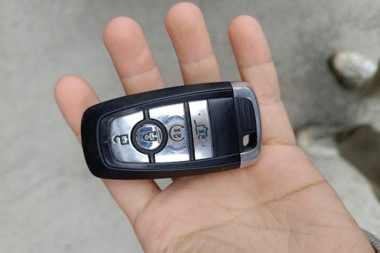 Used Lincoln Corsair 2023 2.0T Two-Wheel Drive Luxury Edition
