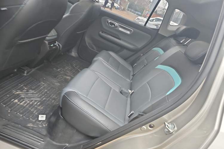 Used AION Y 2022 Plus 70 Smart Edition