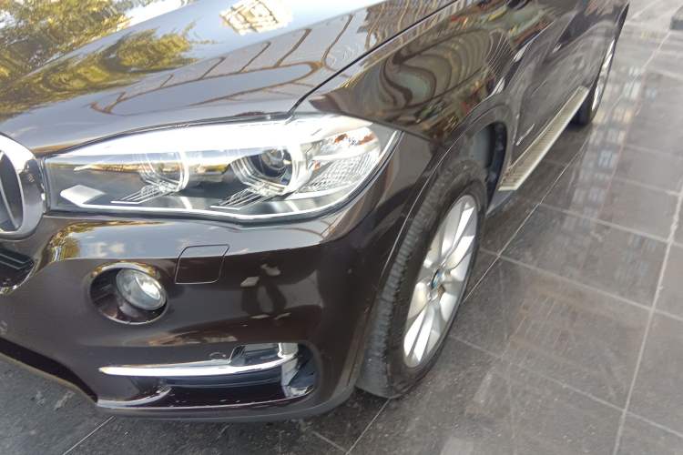 Used BMW X5 2018 xDrive28i
