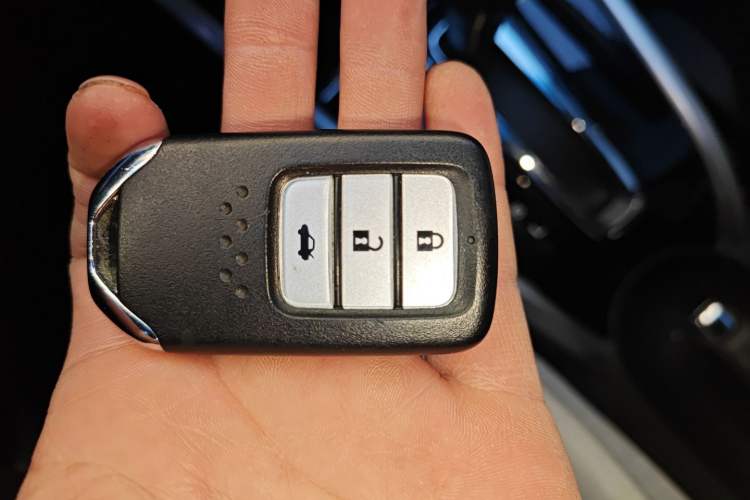 Used Honda Crider 2016 1.8L CVT Luxury Edition
