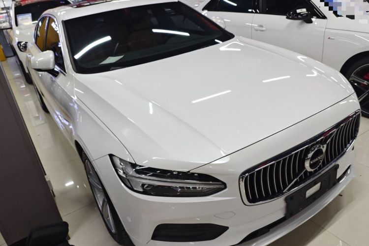 Used Volvo S90 2017 T4 Zhiyuan Edition