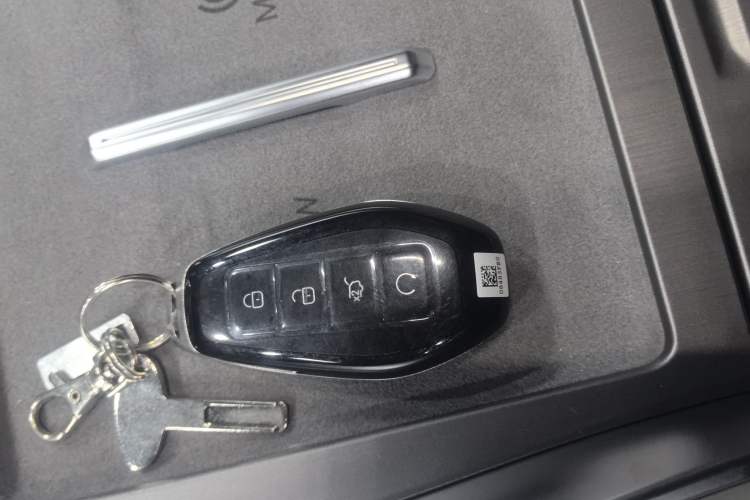 Used Denza N8L 2025 Model Zunrong Model
