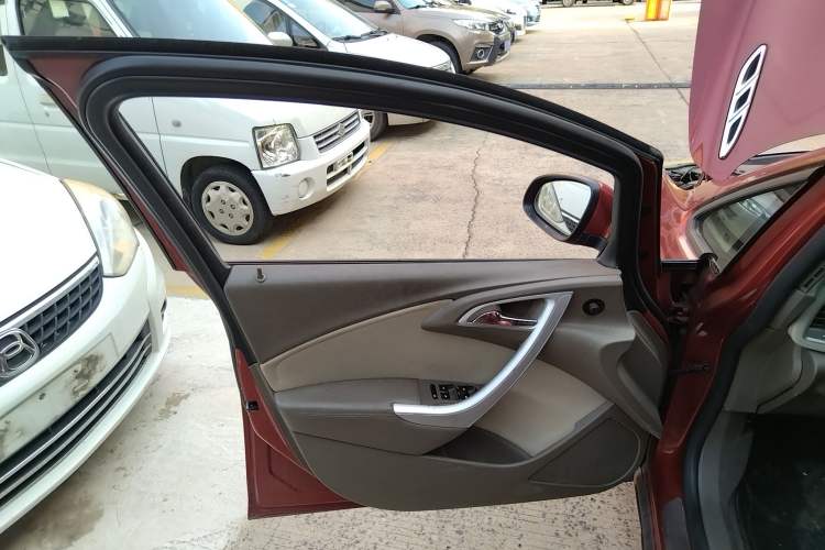 Used Buick GT 2013 GT 1.6L Automatic Fashion Edition
