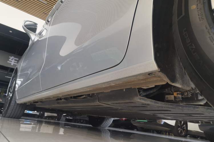 Used Buick GL8 New Energy 2025 Lushang First-Drive Edition 7-Seater