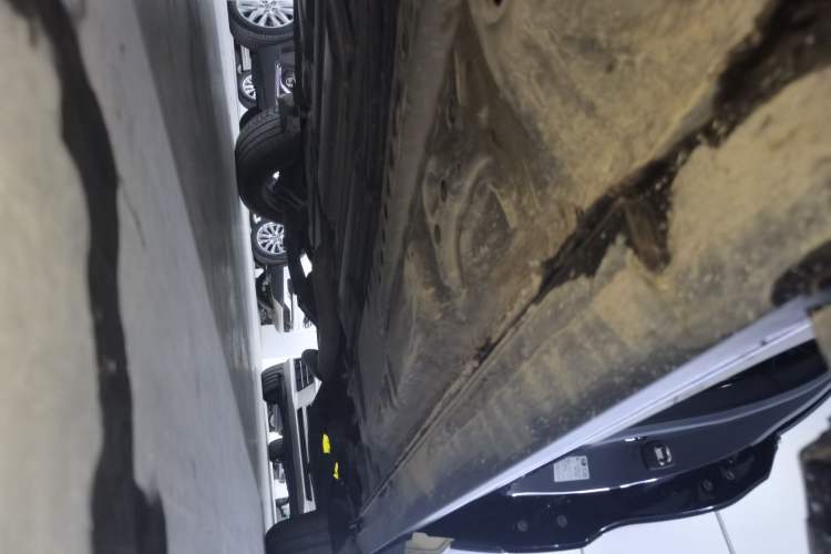 Used Cadillac XT4 2020 28T Two-Wheel-Drive Leading Version
